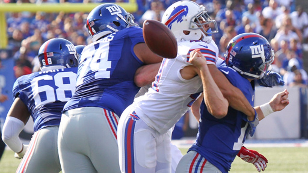 Bills overcome pregame distractions to beat Giants 21-0